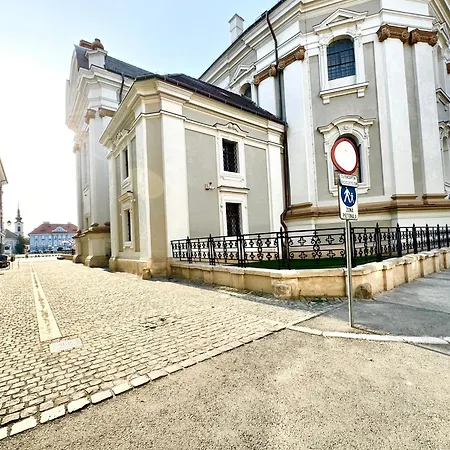 Le Dome-nobile 公寓 *